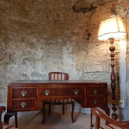 Castello Vichiano Bed & Breakfast
